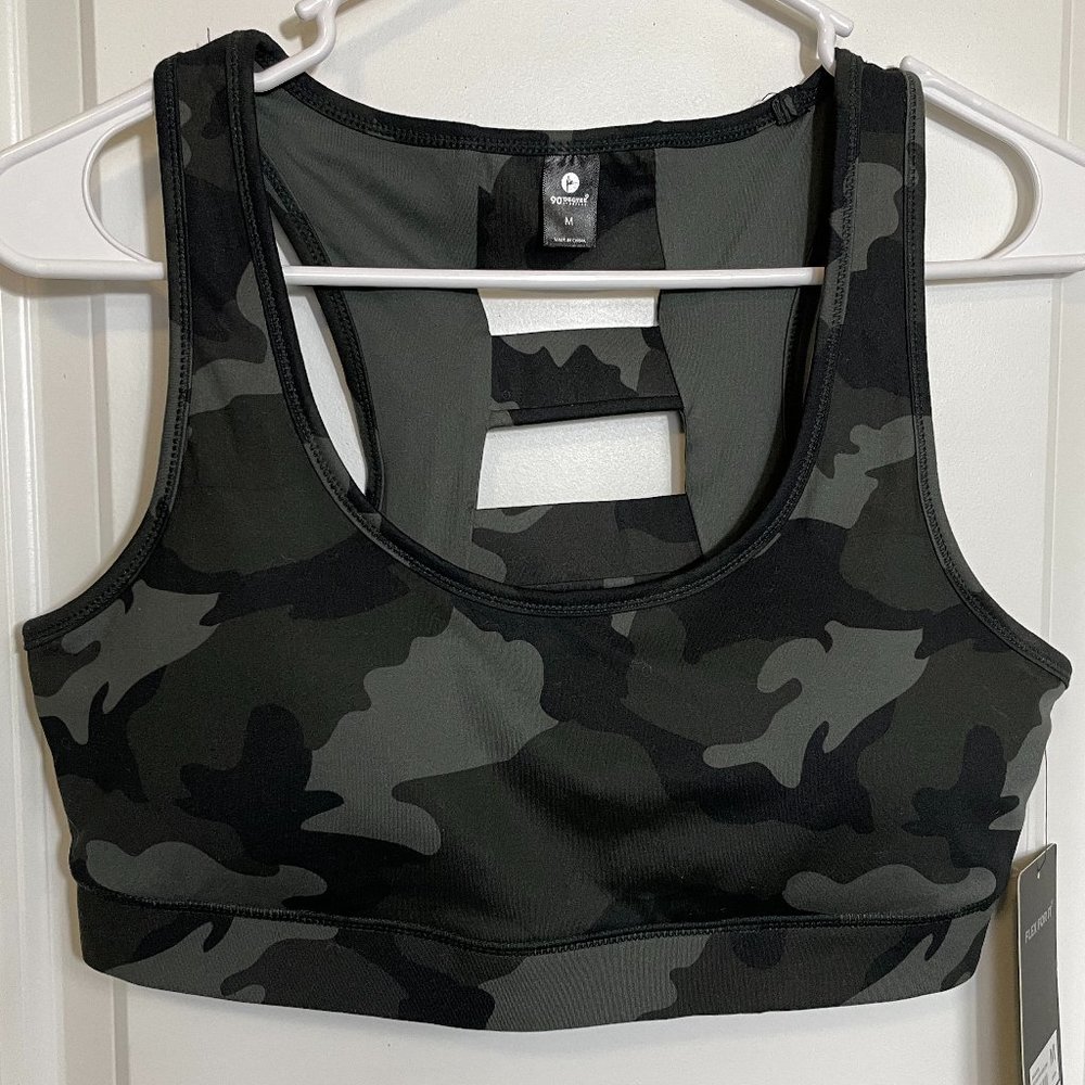 NWT 90 Degree Flex Form Black Gray Camo Sports Bra Workout Top M